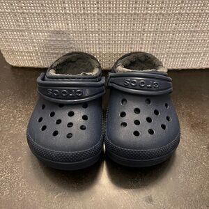 Crocs Faux Fur Lined - Toddler size 5
